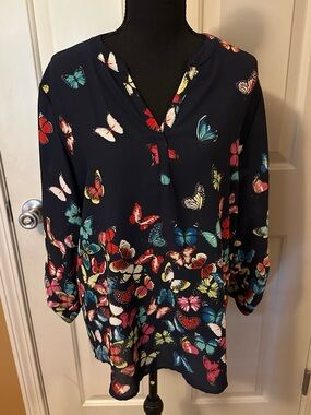Ovi Navy V-Neck Butterfly Print Tunic Top